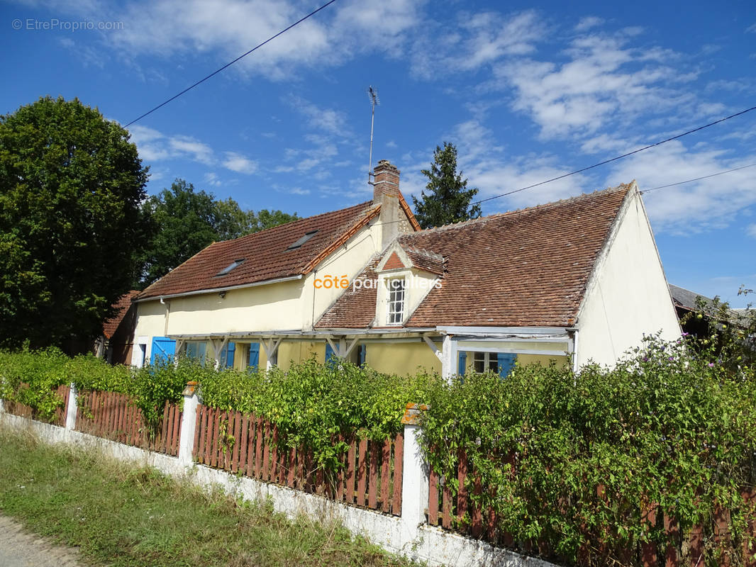 Maison à REZAY