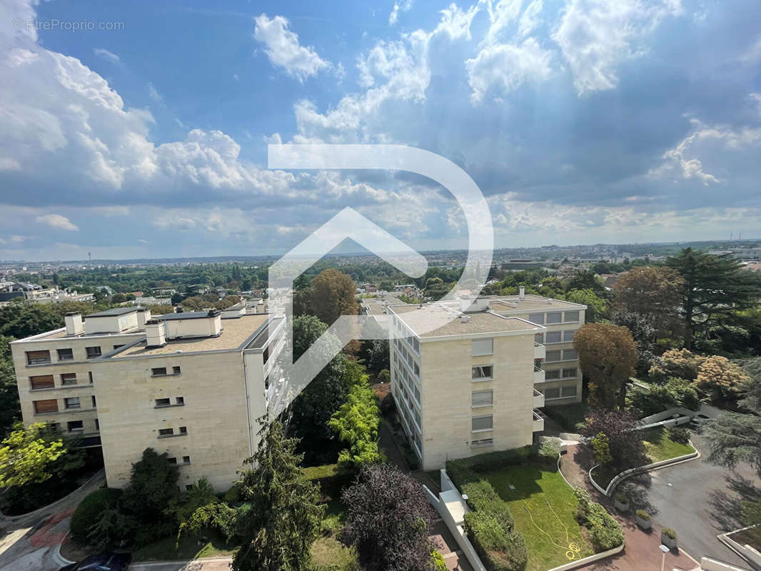 Appartement à NOGENT-SUR-MARNE