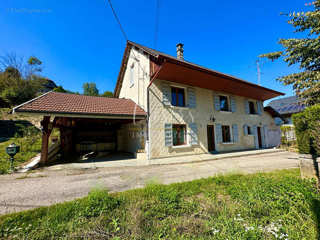 Maison à VAULX