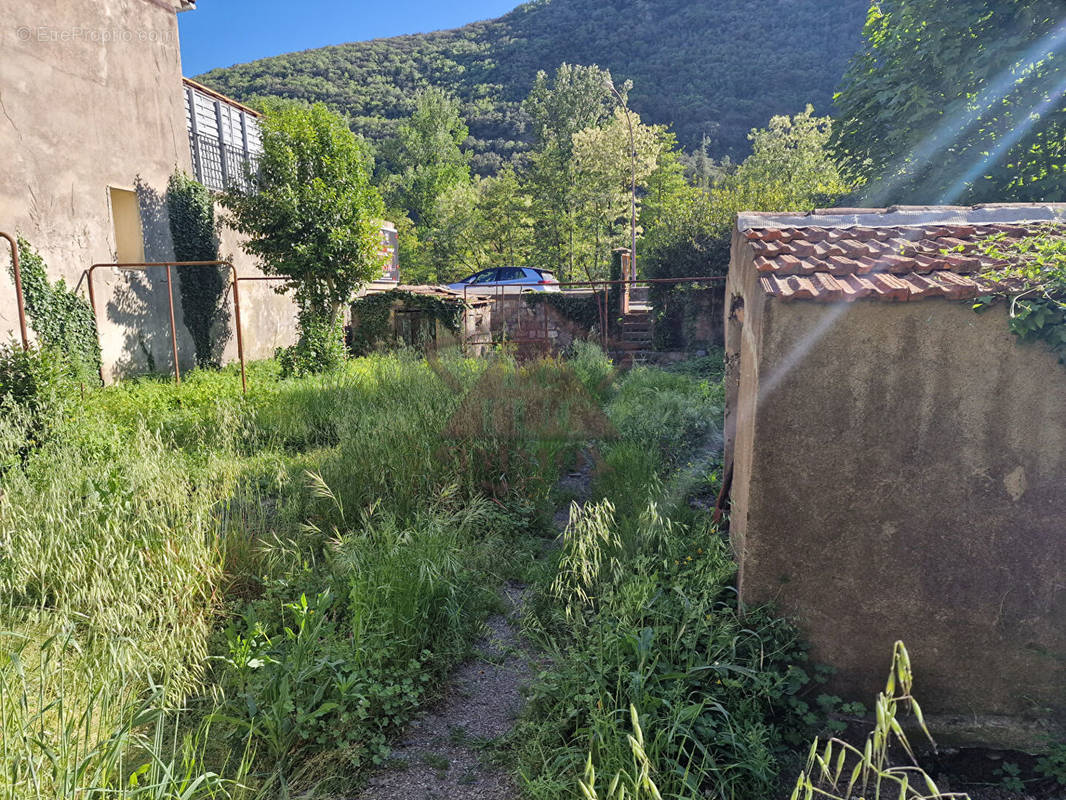 Appartement à BESSEGES