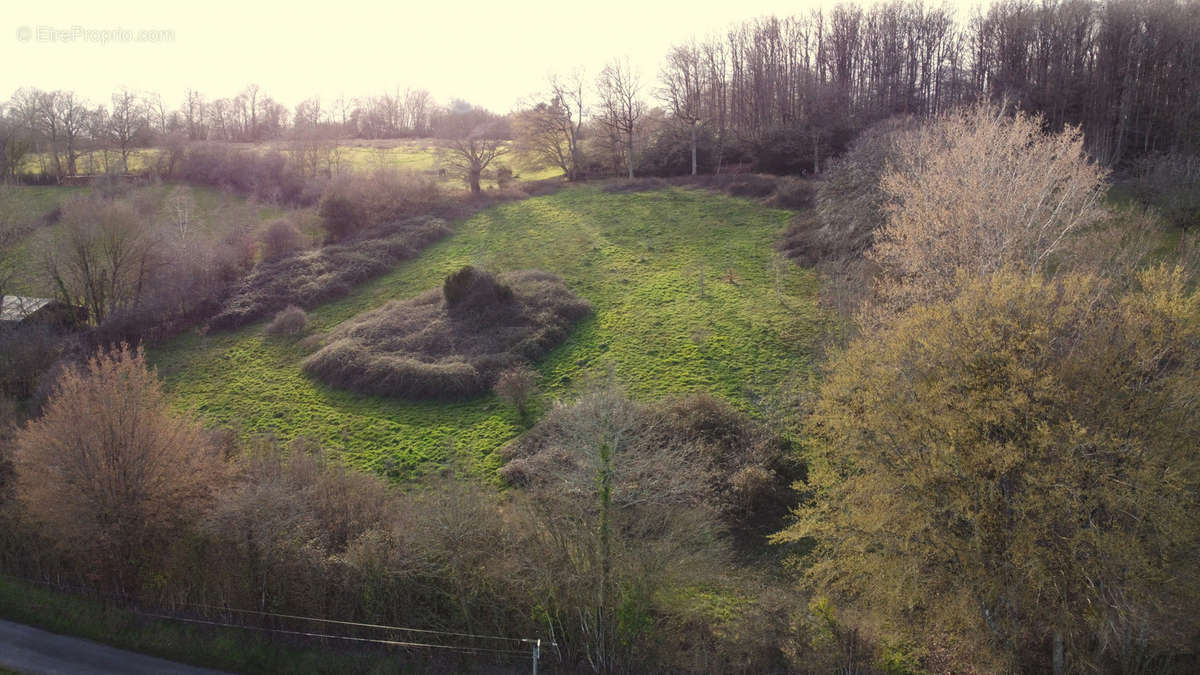 Terrain à COUDRECEAU