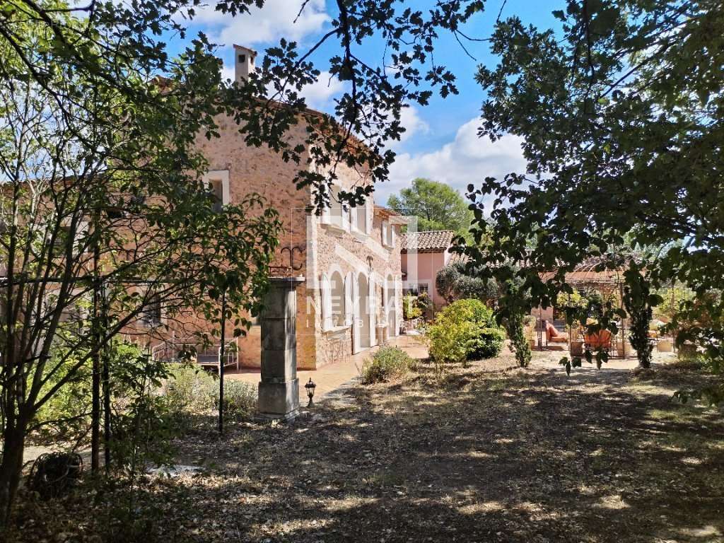 Maison à FAYENCE