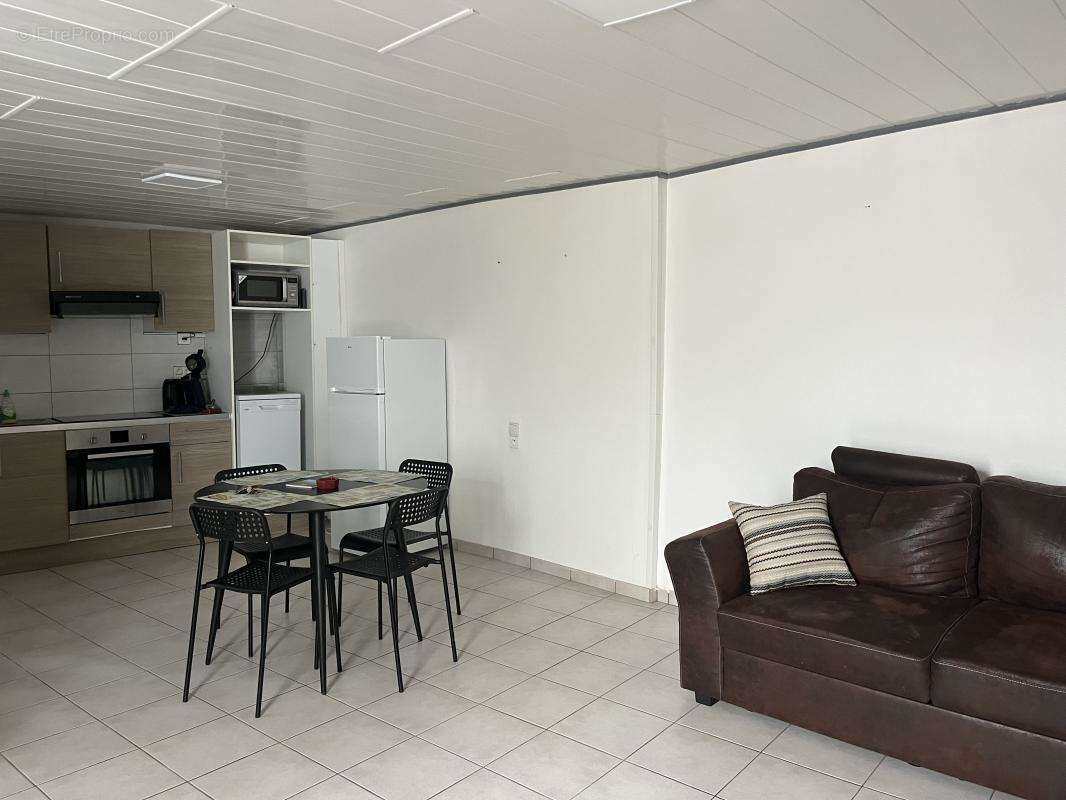 Appartement à VIAS