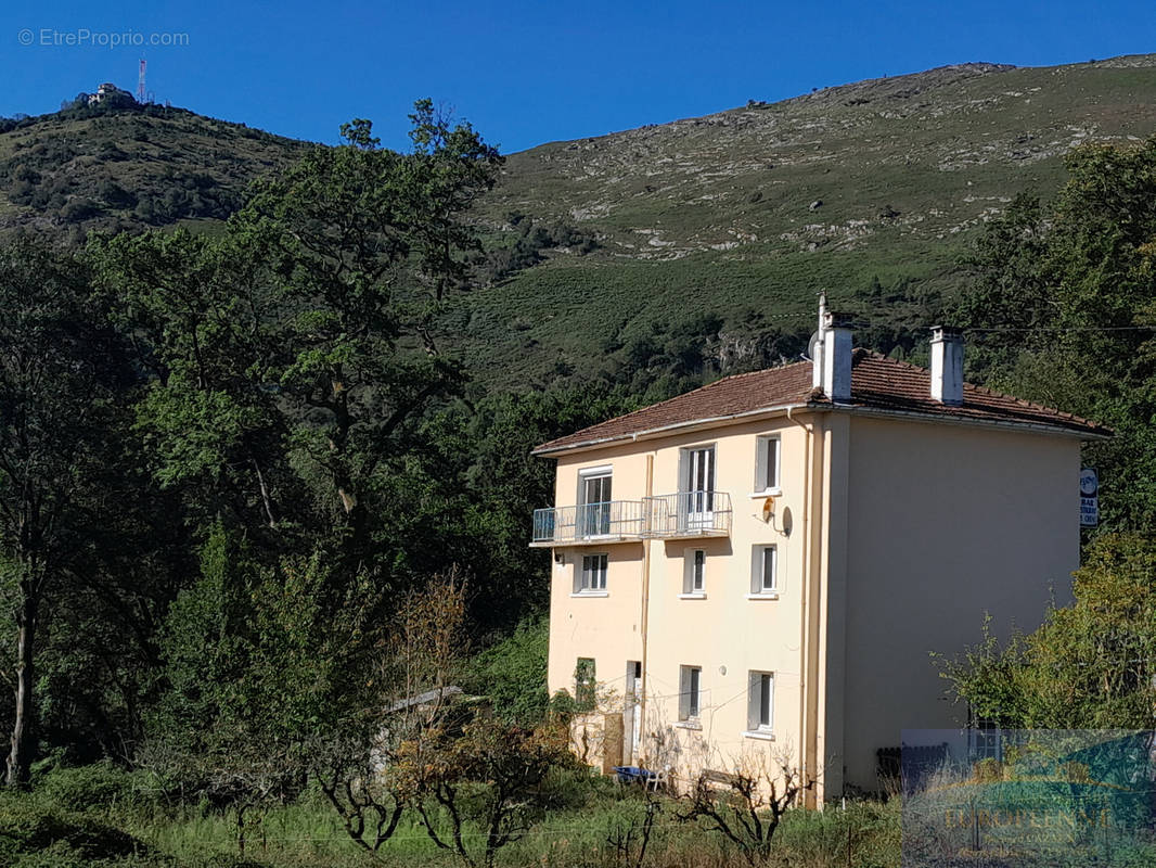 Maison à LOURDES