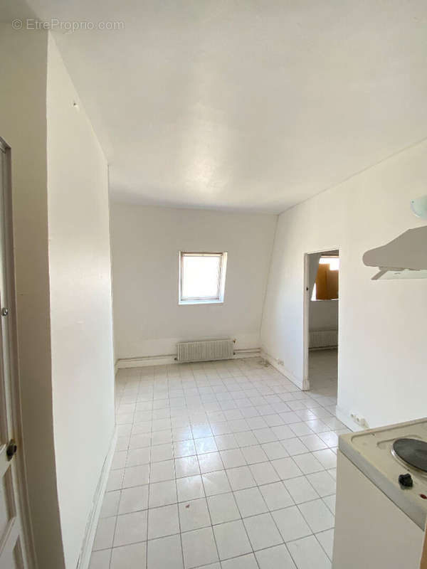 Appartement à PARIS-10E