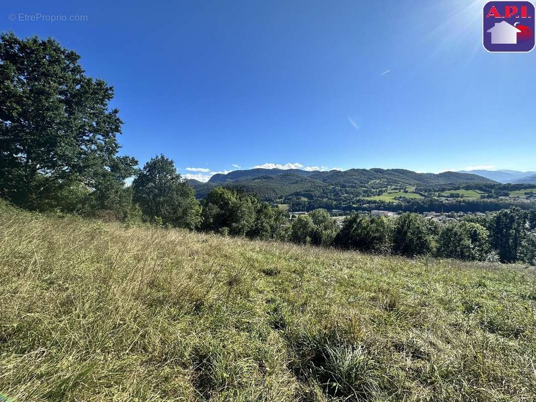 Terrain à SAINT-GIRONS