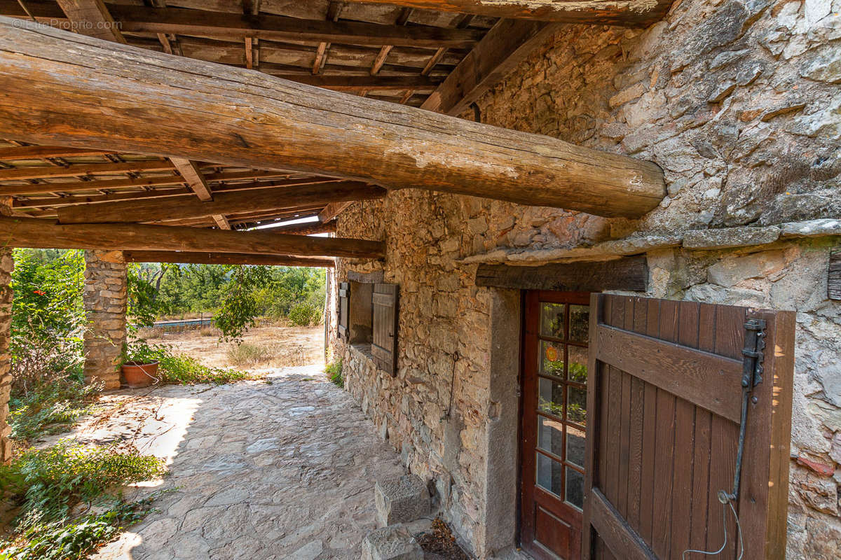 Maison à SAINT-PAUL-EN-FORET