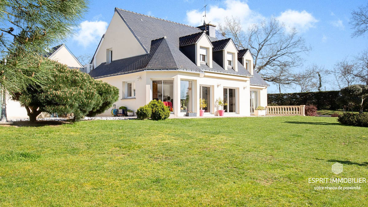 Maison à RIEC-SUR-BELON