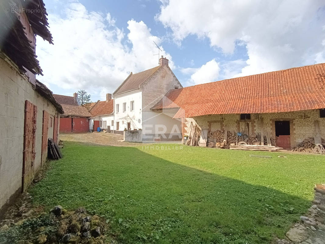 Maison à MARENLA