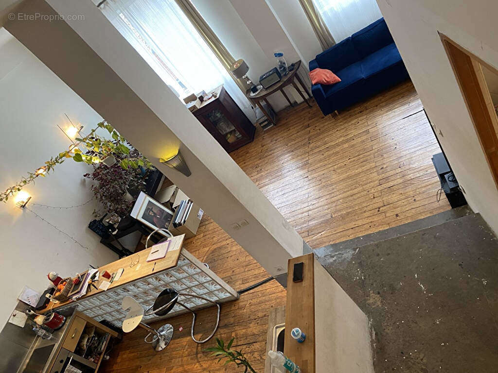 Appartement à IVRY-SUR-SEINE