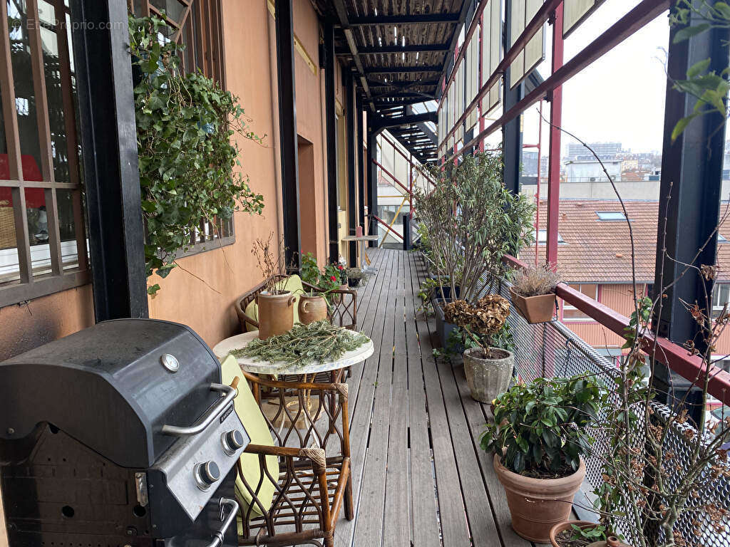 Appartement à IVRY-SUR-SEINE