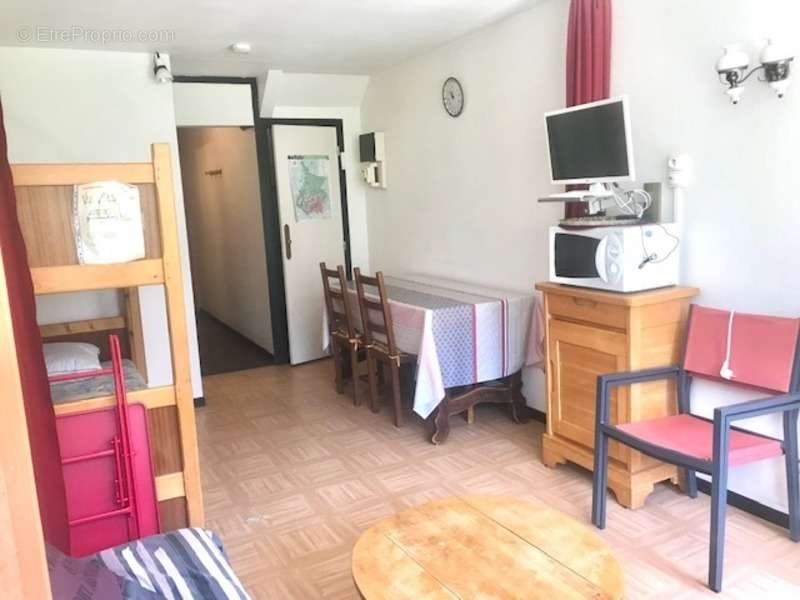 Appartement à ASTUGUE