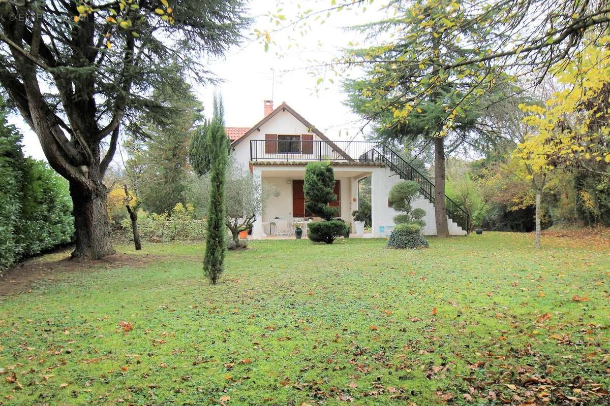 Maison à CHAPONNAY