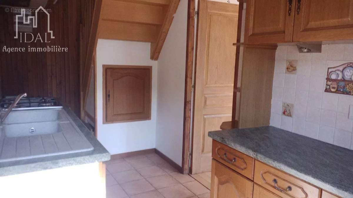 Appartement à MARVEJOLS