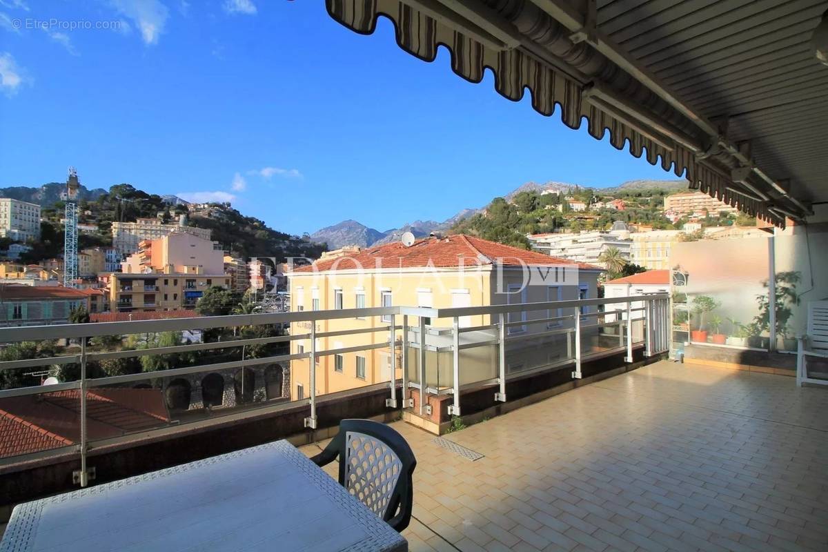 Appartement à MENTON