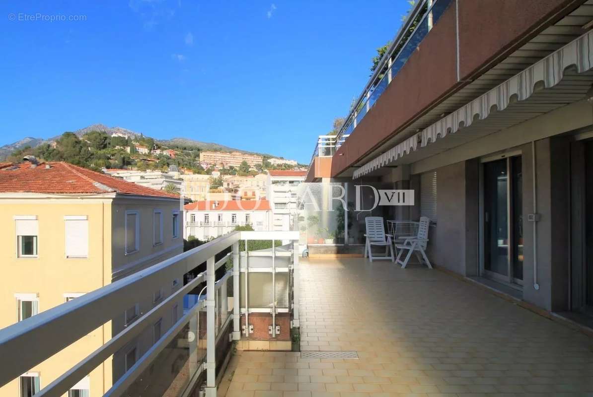 Appartement à MENTON