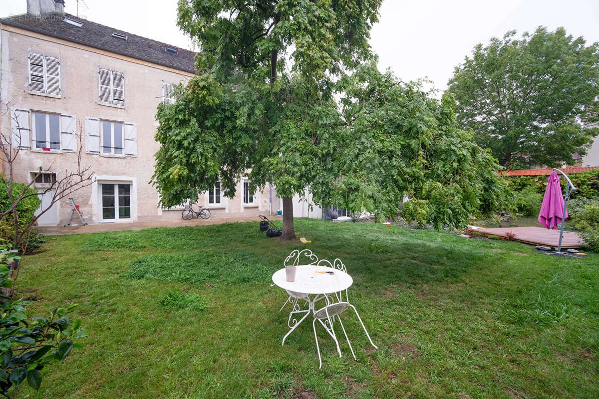 Appartement à YERRES