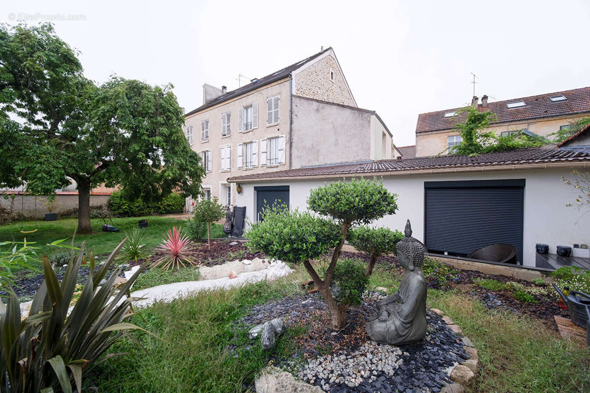 Appartement à YERRES