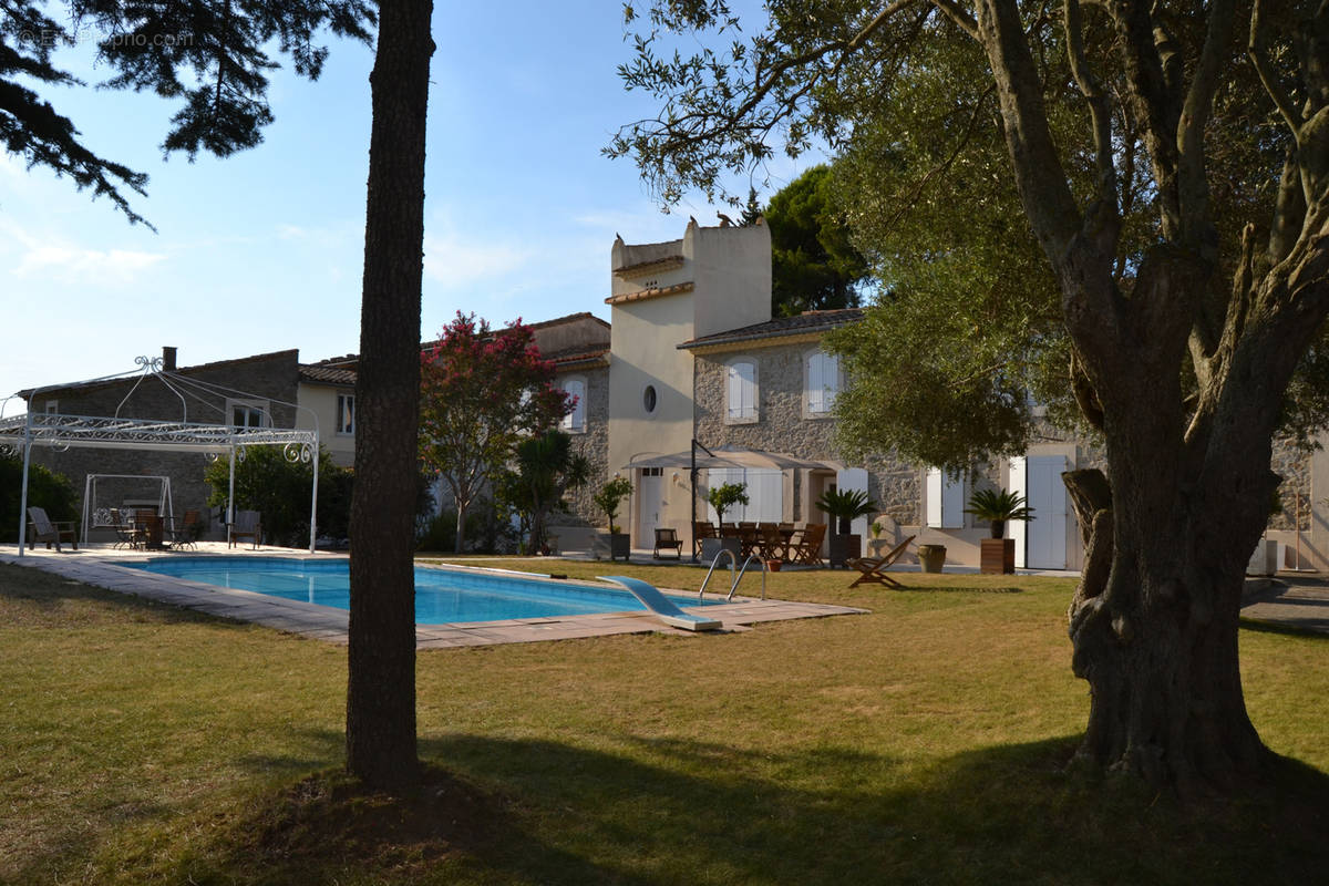 Maison à VILLEMOUSTAUSSOU