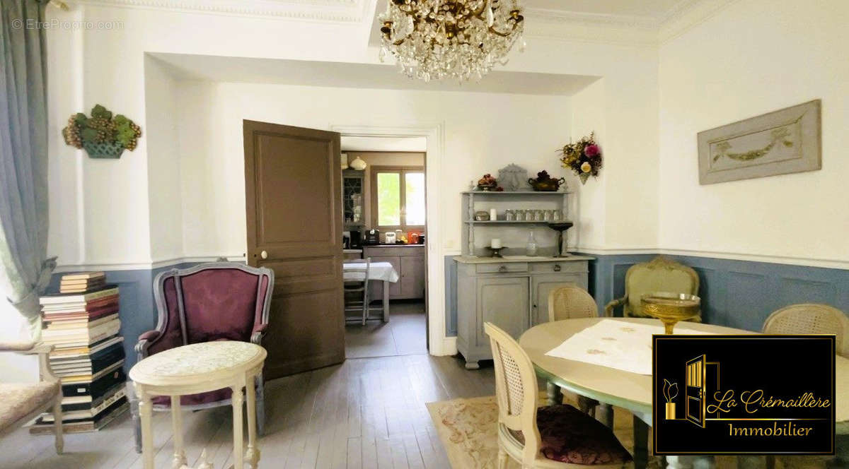 Appartement à DOURDAN