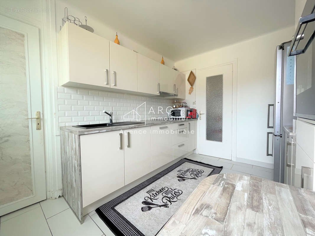 Appartement à BELLEGARDE-SUR-VALSERINE