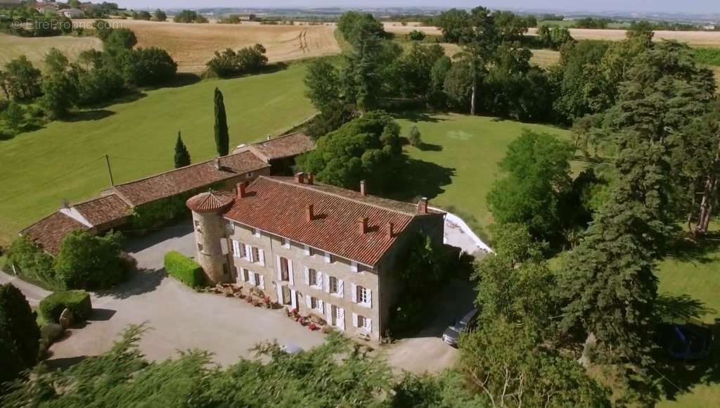 Maison à VILLEFRANCHE-DE-LAURAGAIS