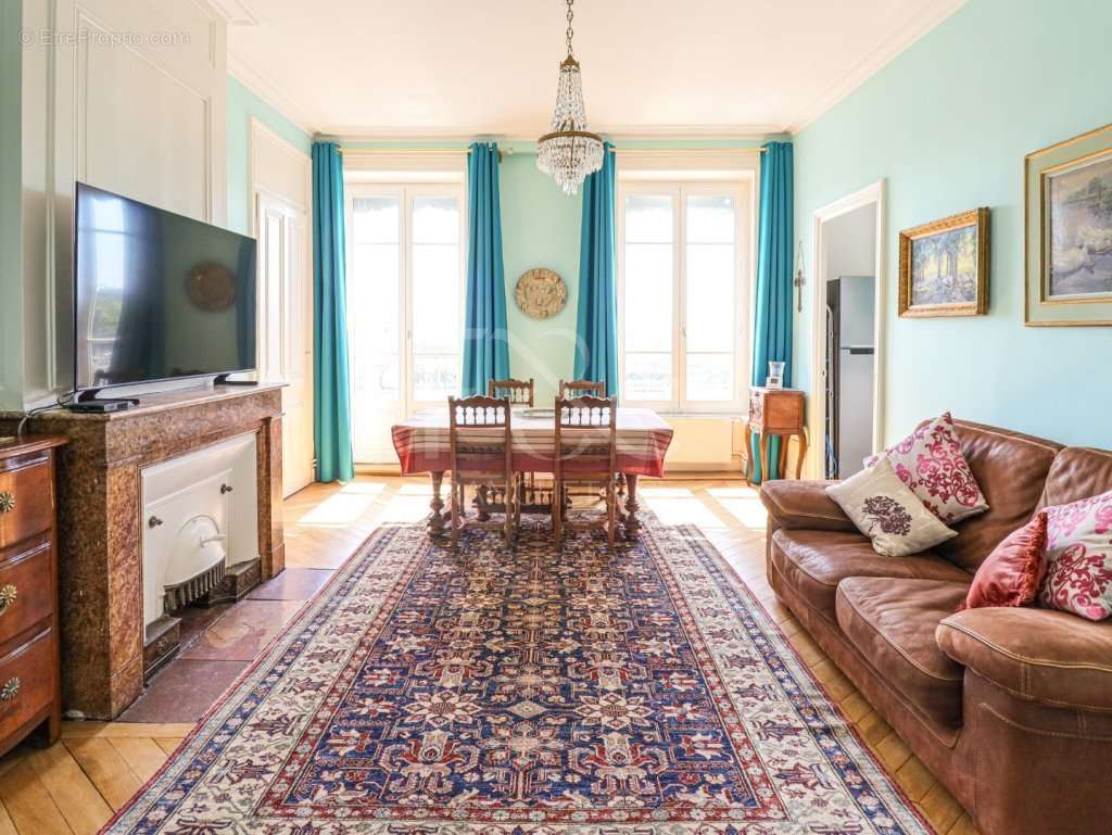 Appartement à LYON-2E