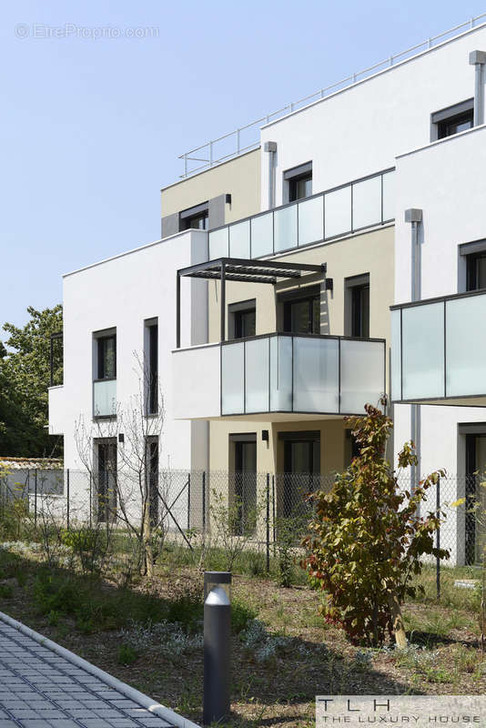 Appartement à SAINTE-FOY-LES-LYON