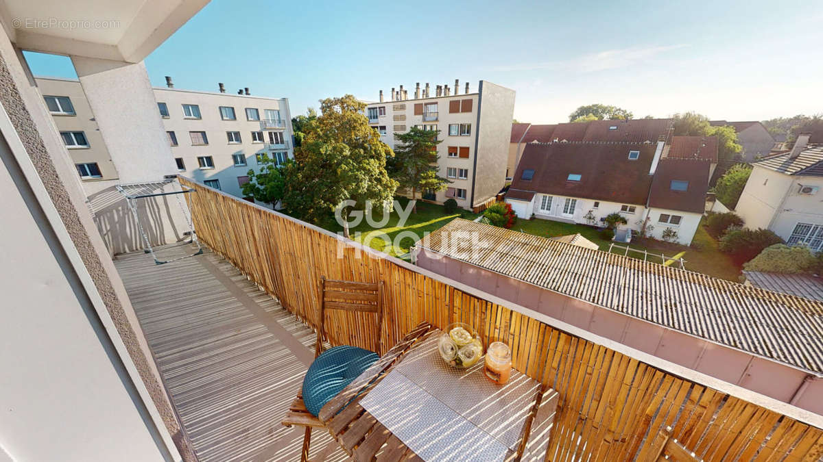 Appartement à LE RAINCY