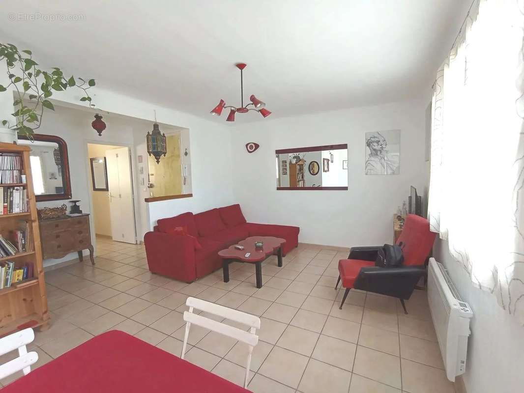 Appartement à GANGES