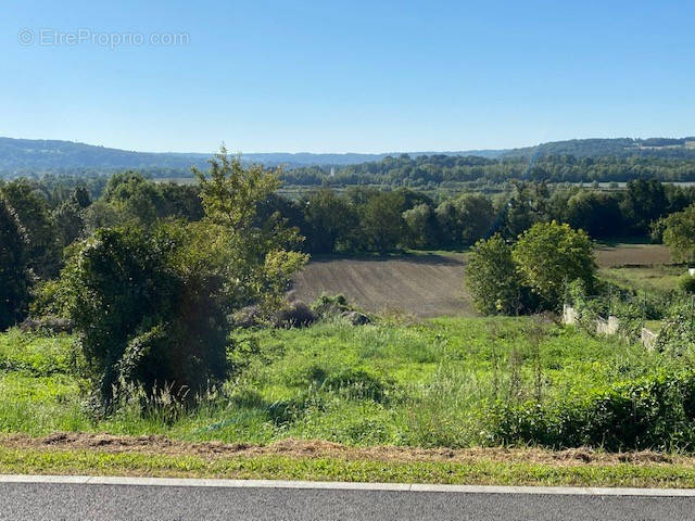 Terrain à LA FERTE-SOUS-JOUARRE