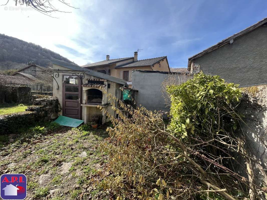 Maison à TARASCON-SUR-ARIEGE