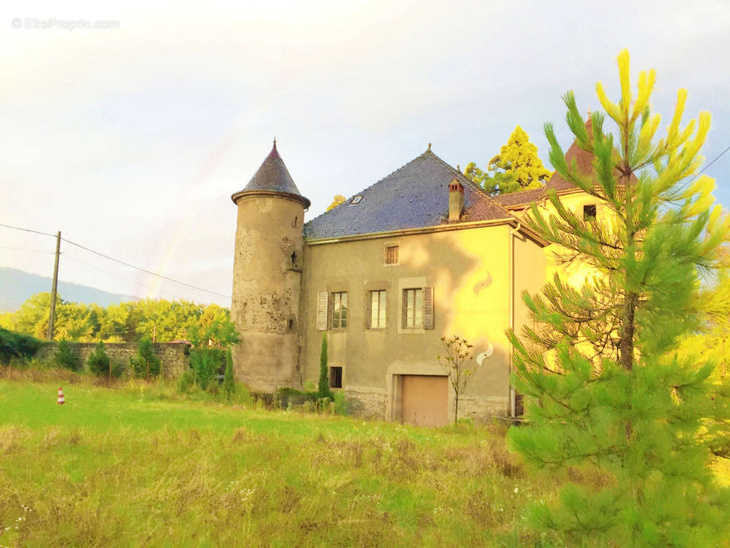 Maison à ARTHAZ-PONT-NOTRE-DAME