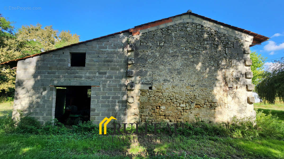 Maison à SAINT-ANDRE-DE-CUBZAC