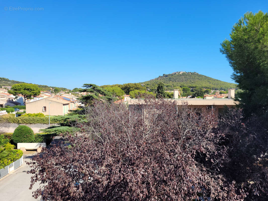 Appartement à SIX-FOURS-LES-PLAGES