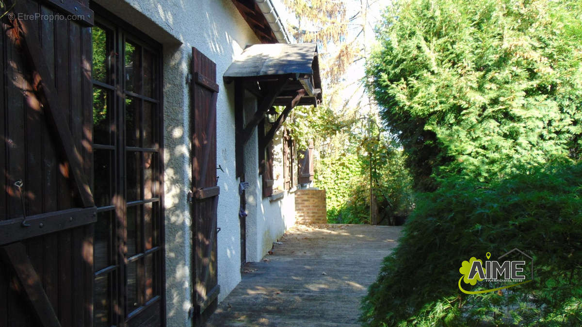 Terrasse et espace vert - Maison à MORSBACH