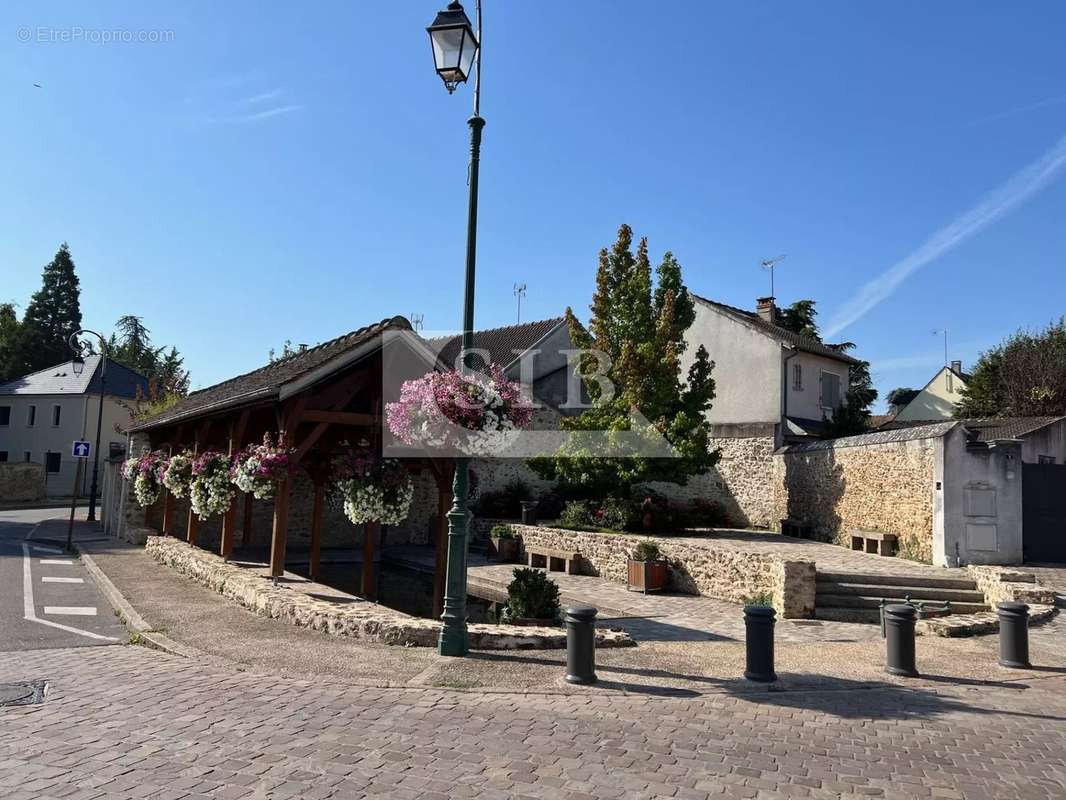 Appartement à VERT-LE-GRAND