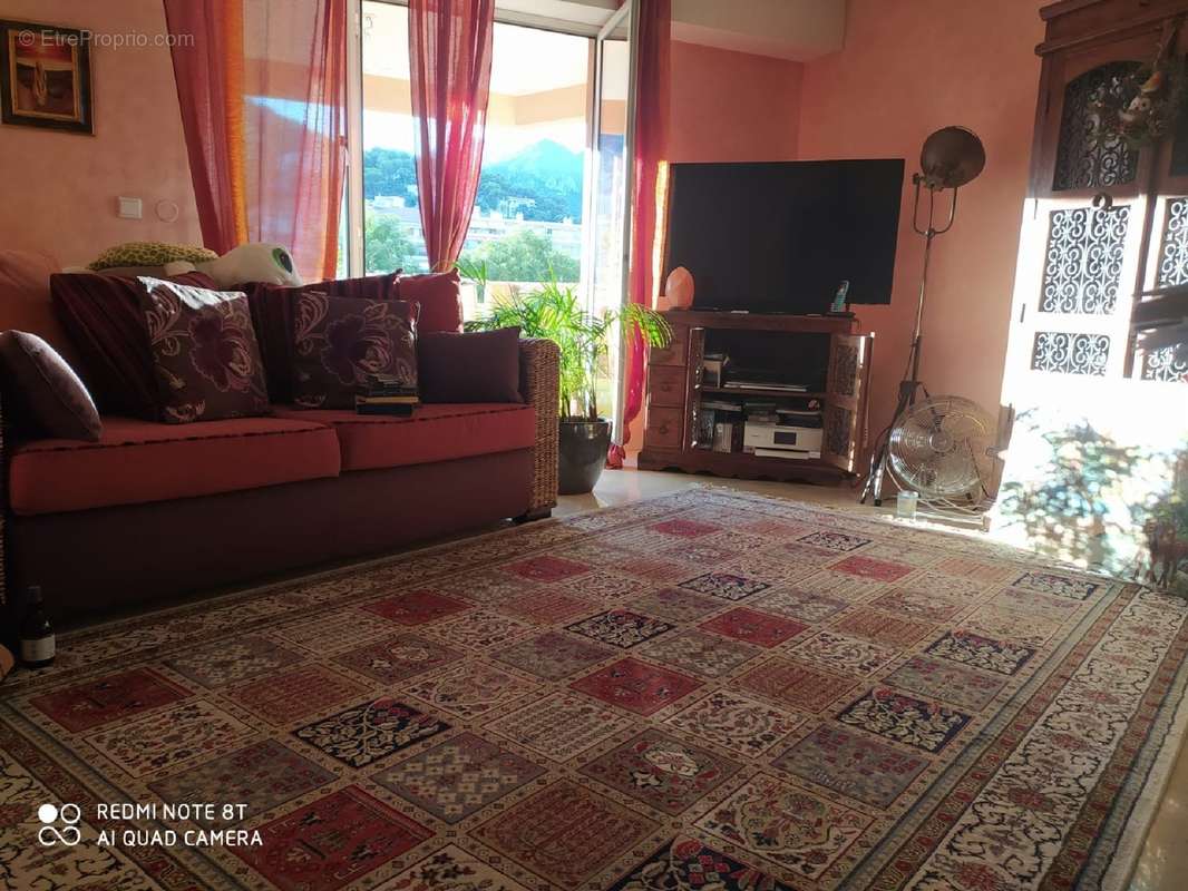 Appartement à ROQUEBRUNE-CAP-MARTIN