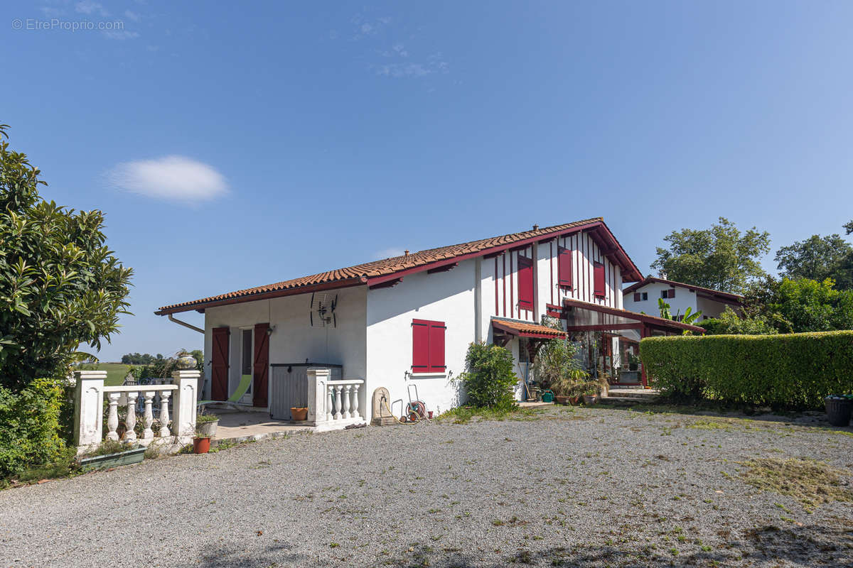 Maison à CAMBO-LES-BAINS