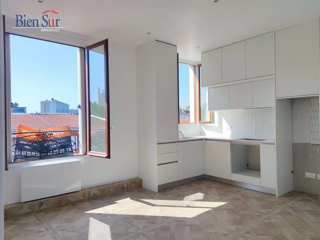 Appartement à IVRY-SUR-SEINE