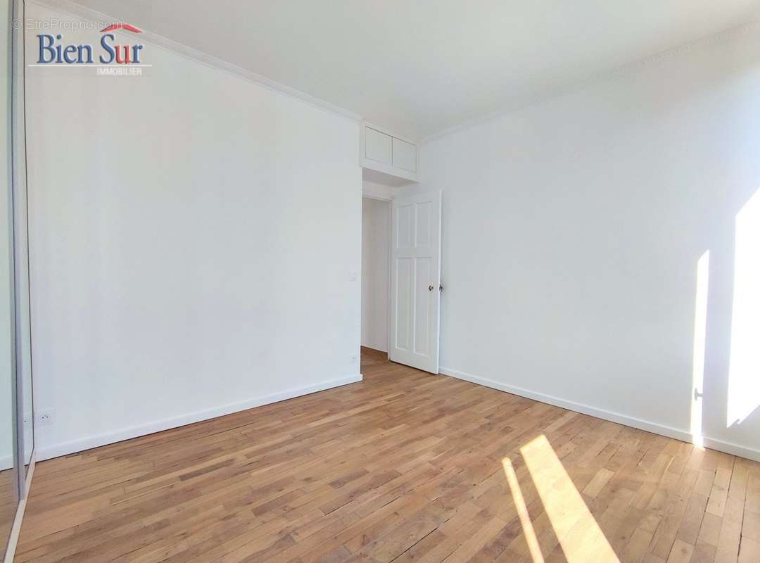 Appartement à IVRY-SUR-SEINE