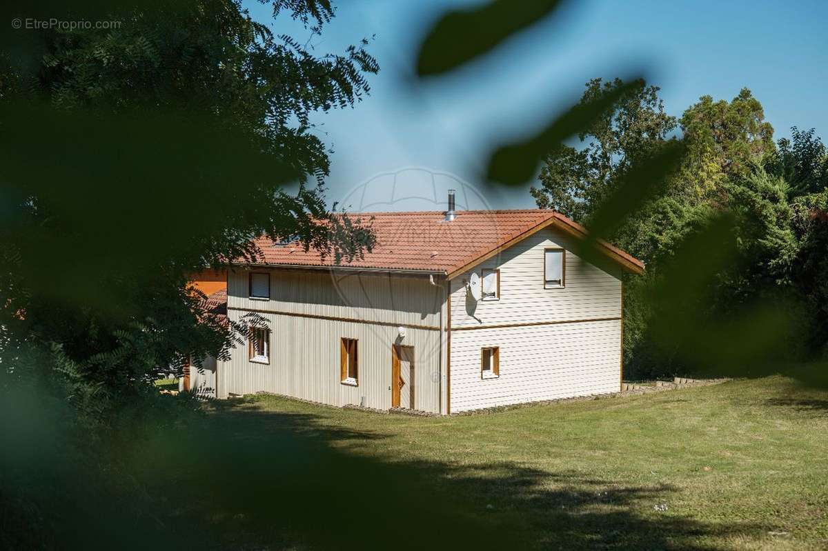 Maison à BELLERIVE-SUR-ALLIER