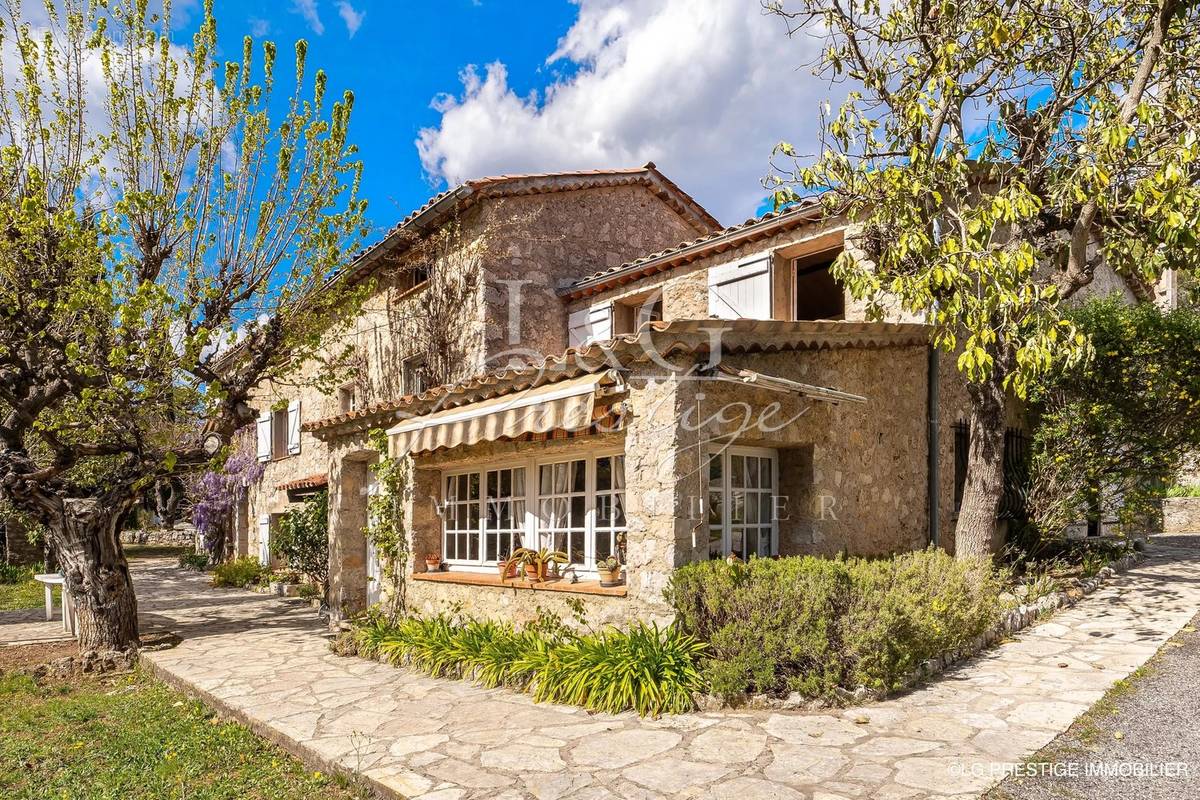 Maison à FAYENCE