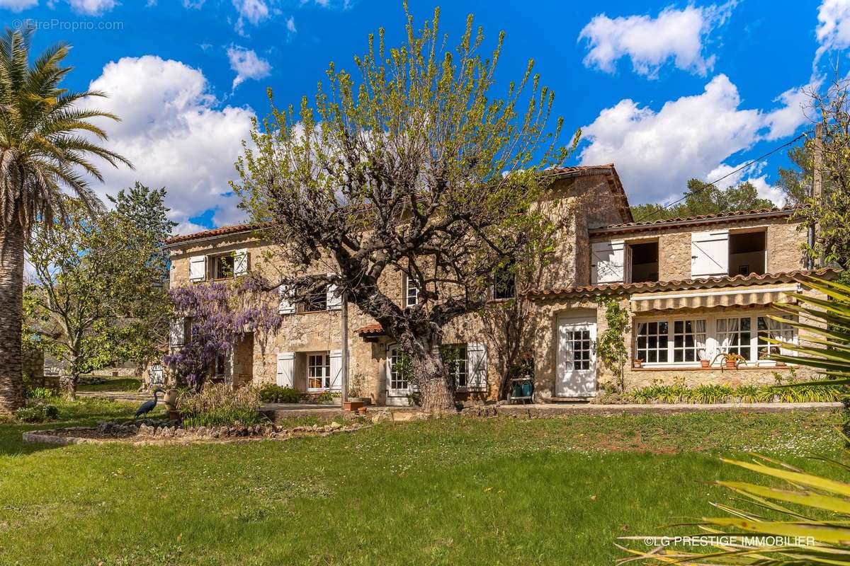 Maison à FAYENCE