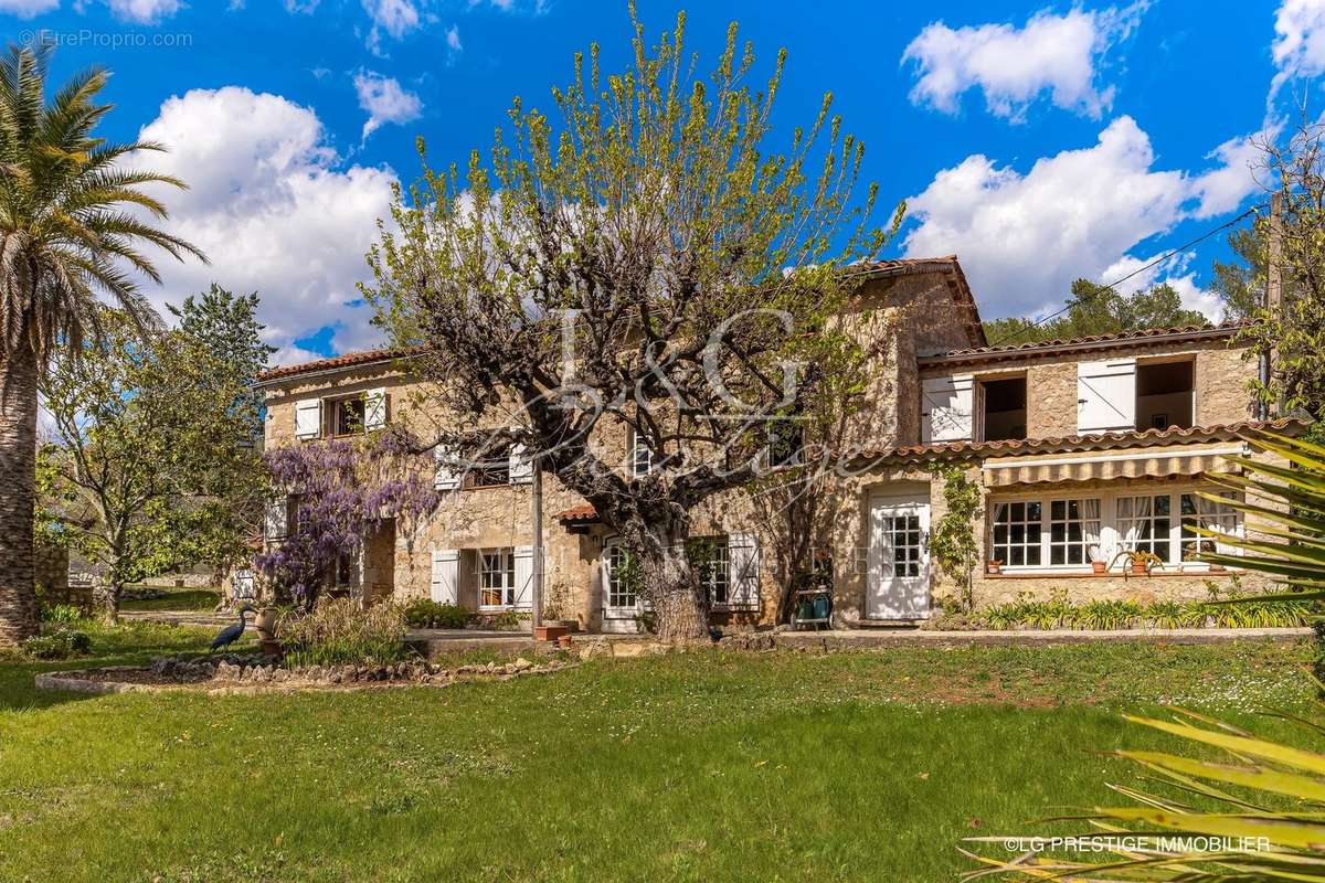 Maison à FAYENCE