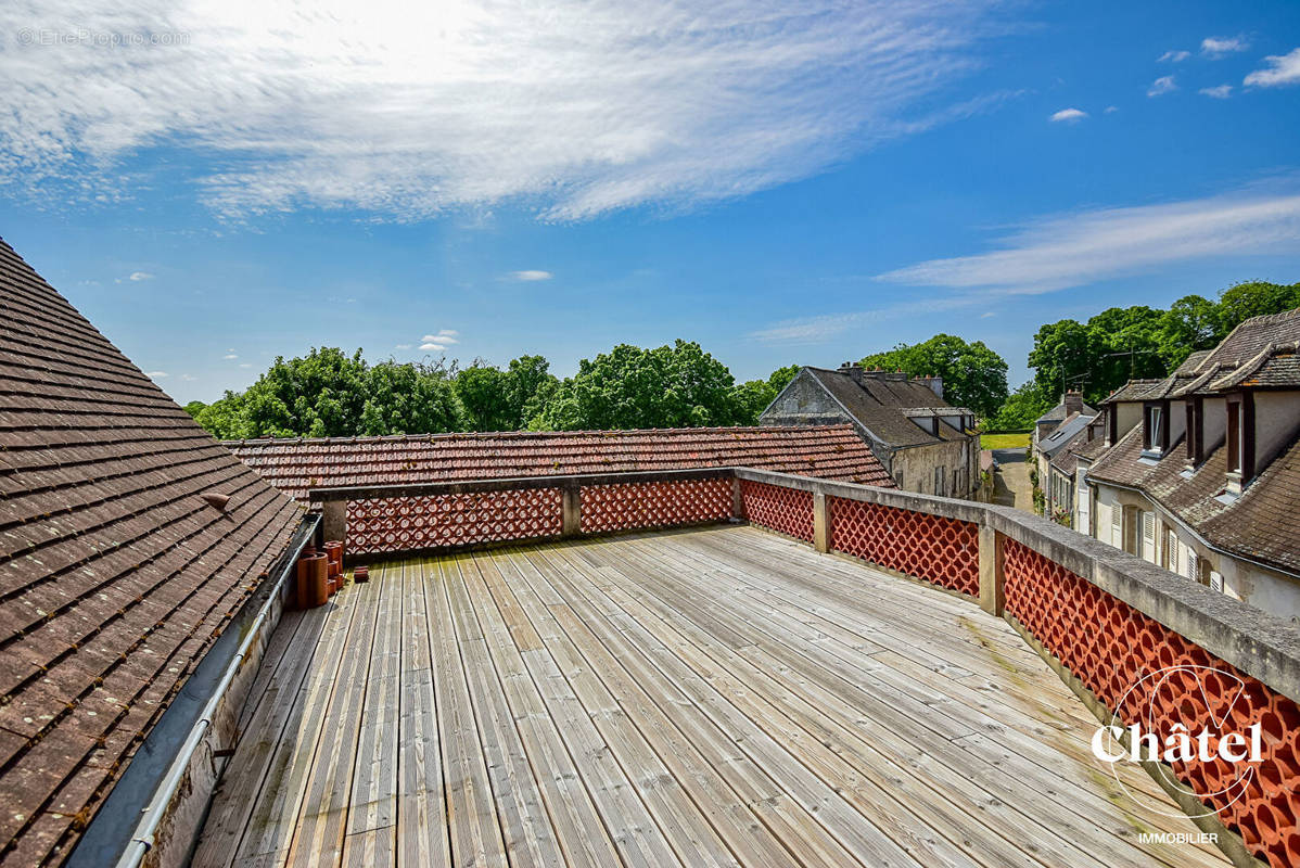 Maison à SENLIS