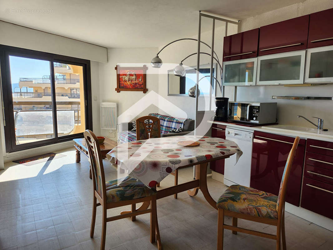 Appartement à FREJUS