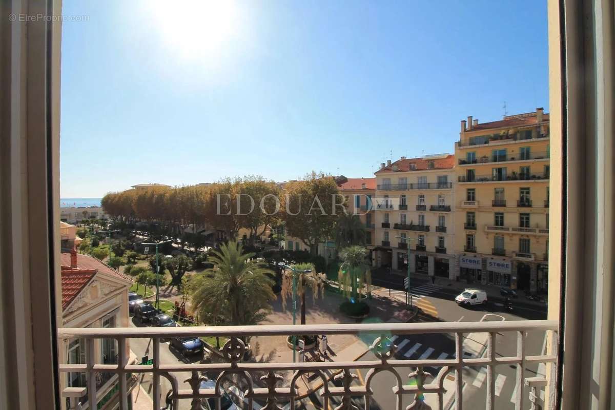 Appartement à MENTON