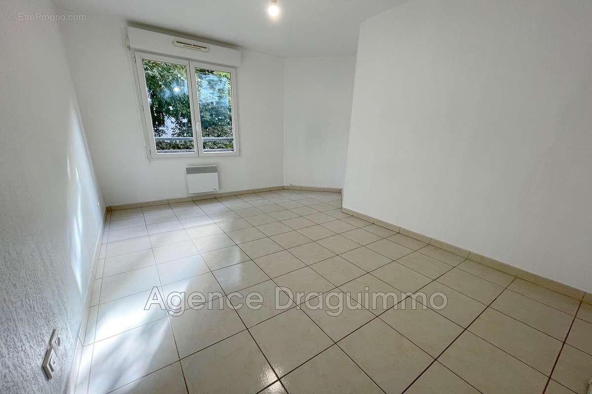 Appartement à DRAGUIGNAN