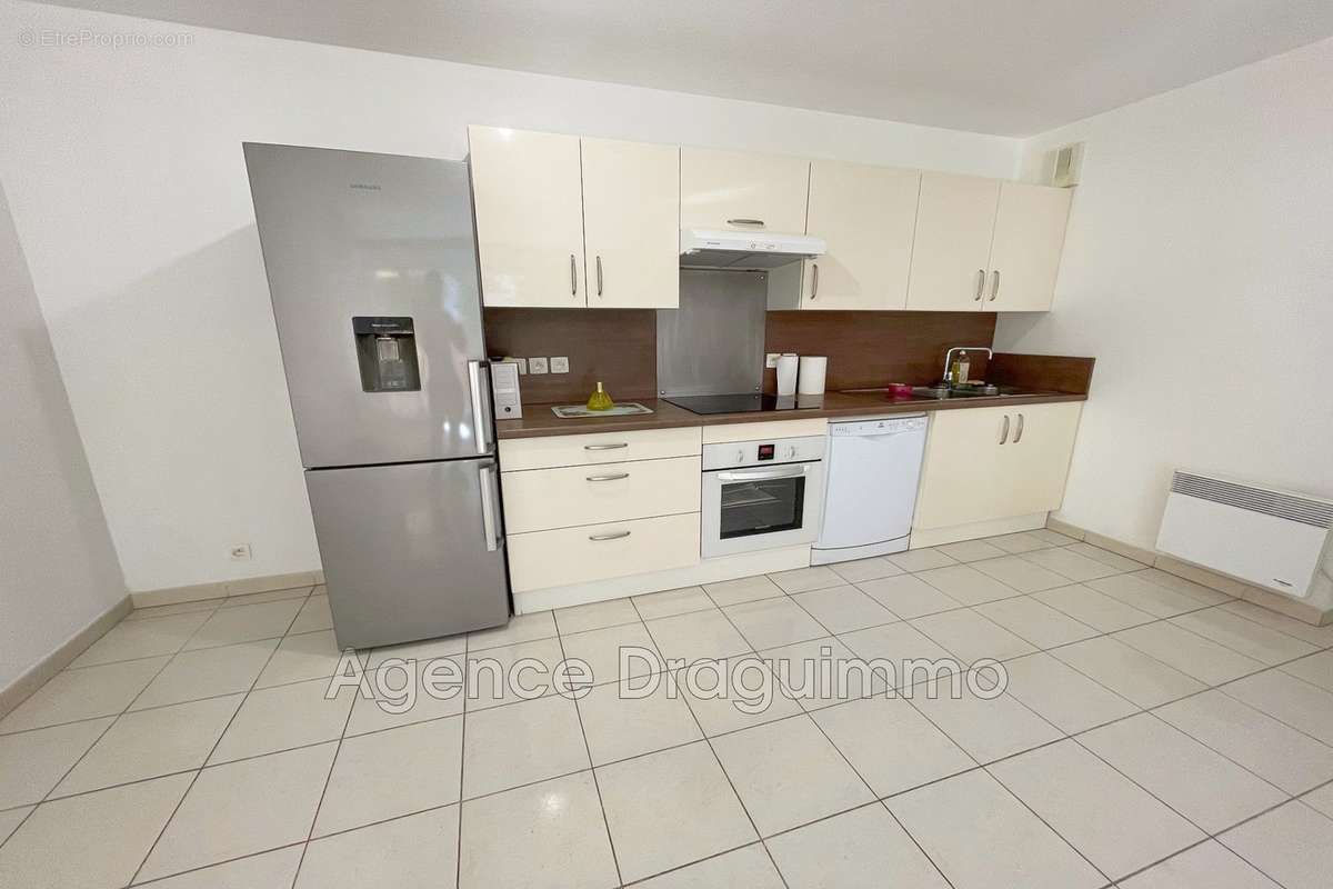 Appartement à DRAGUIGNAN